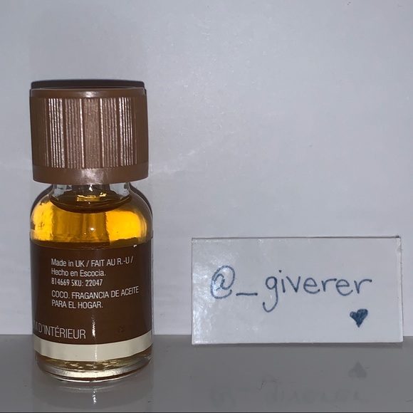 New COCONUT Home Fragrance Oil Body Shop 🥥 - Picture 2 of 8